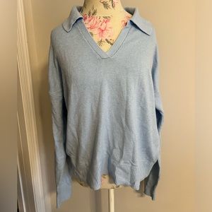 Old Navy Pale Blue Sweatshirt